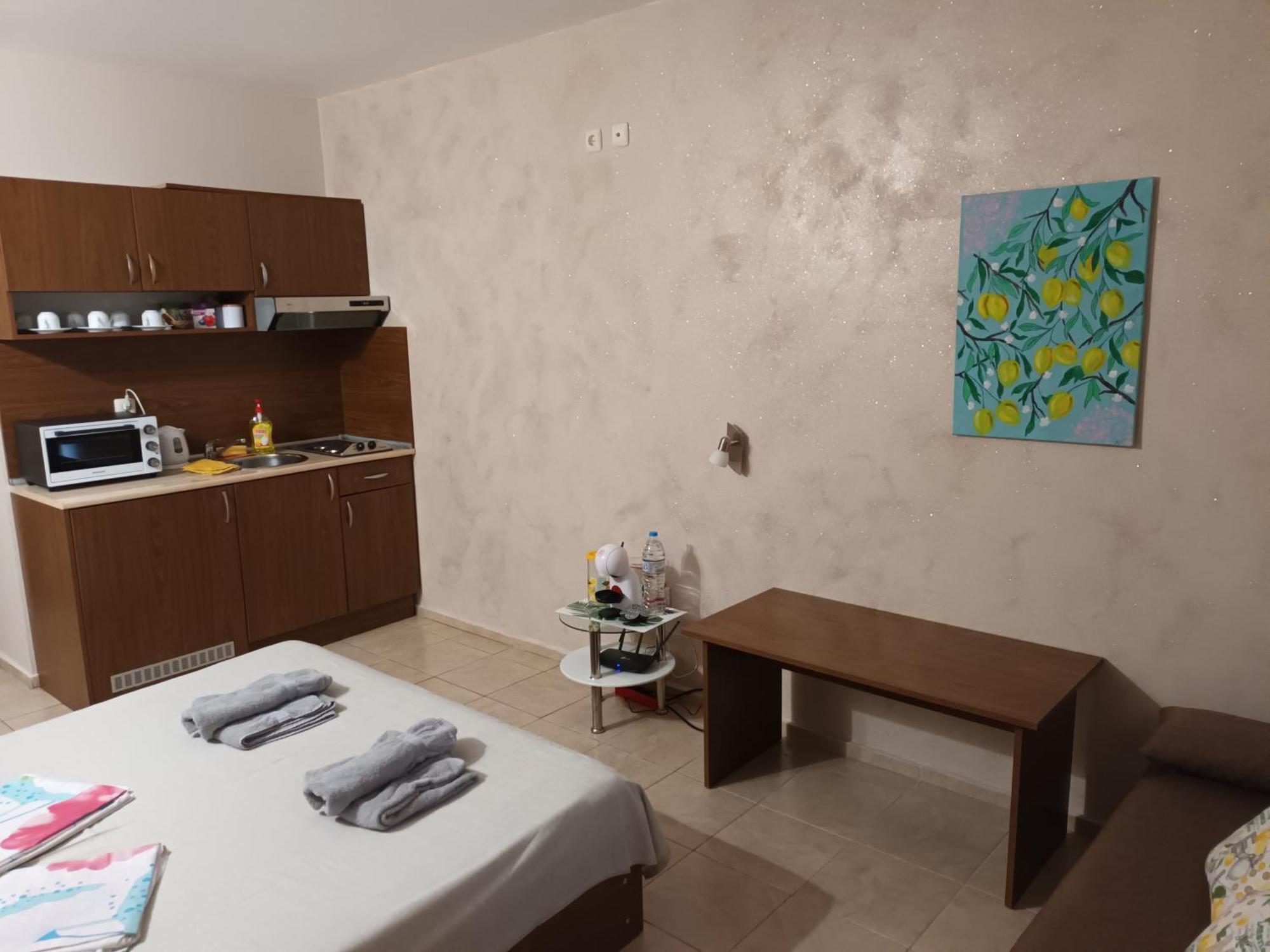 Anelia178 Apartment Pantai Sunny Bagian luar foto